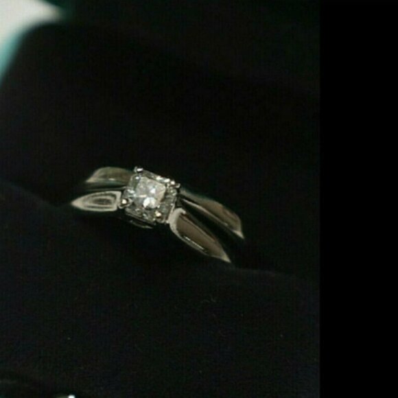 Tiffany & Co Certified Lucida Diamond Engage.Ring E-VS2 Square-Cut Platinum.30ct - Picture 8 of 8